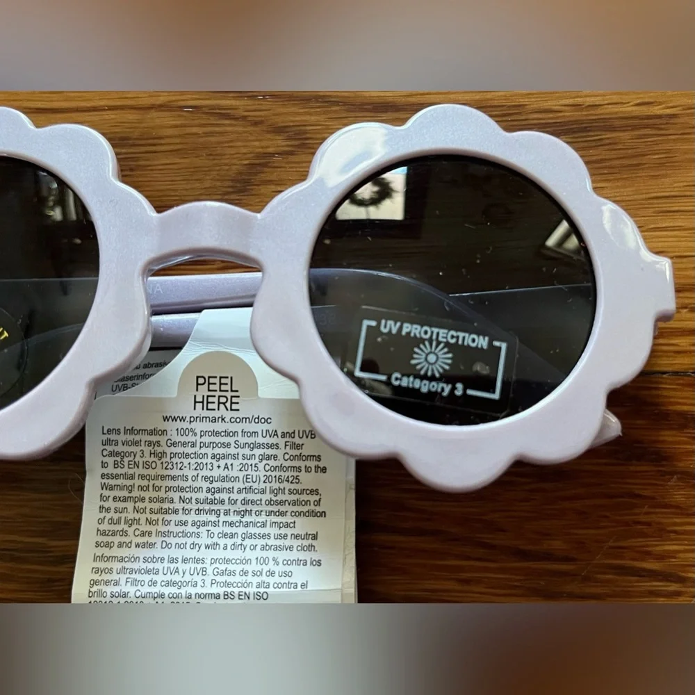 NWT Primark UV Protection Lavender Flower-Shaped Sunglasses Infant One Size